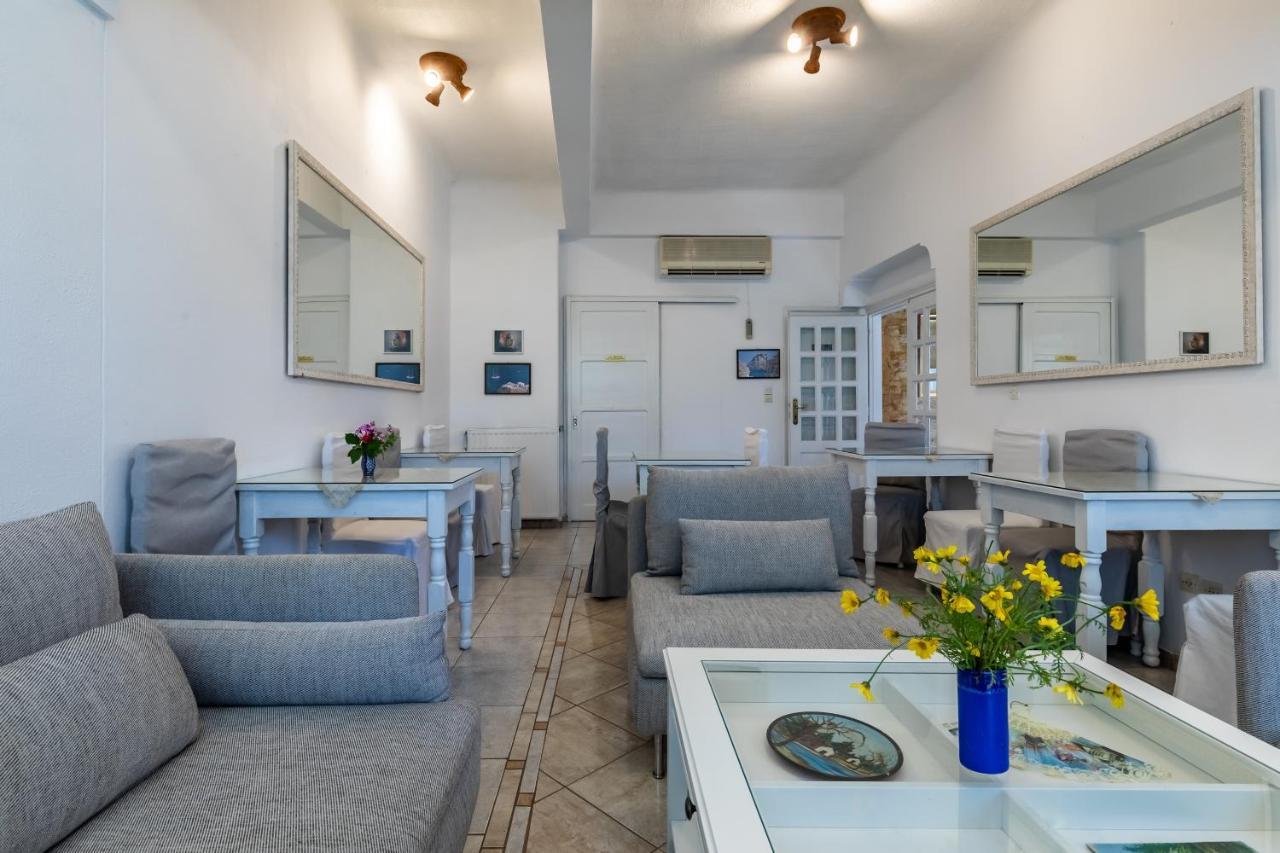 Regina Hotel Skopelos Town Ngoại thất bức ảnh