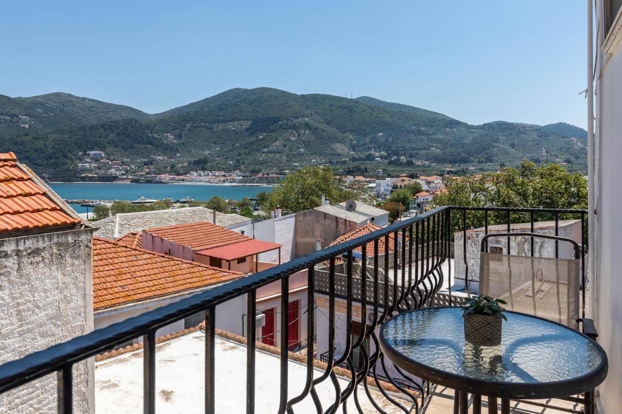 Regina Hotel Skopelos Town Ngoại thất bức ảnh